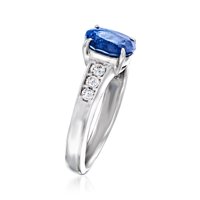Ross-Simons C. Vintage 1. Karat Sapphire i. Ct. T.W. Dijamantni prsten u platini za ženku, odrasle osobe